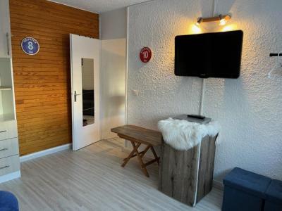 Rent in ski resort 2 room apartment 4 people (033) - Résidence les Ecrins 4 - Vars - Living room