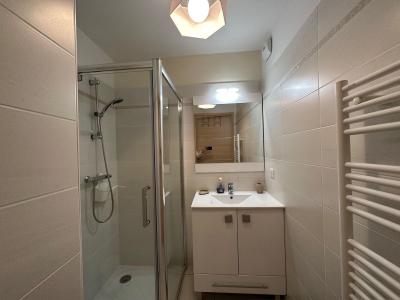 Soggiorno sugli sci Appartamento 2 stanze con cabina per 6 persone (42) - Résidence Les Terrasses de Vars Ste Marie  - Vars - Bagno con doccia