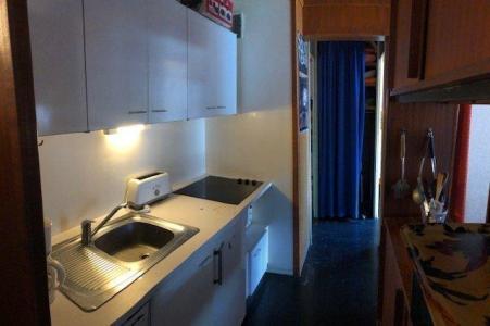 Rent in ski resort 3 room apartment 7 people (414) - Résidence Lubéron - Vars