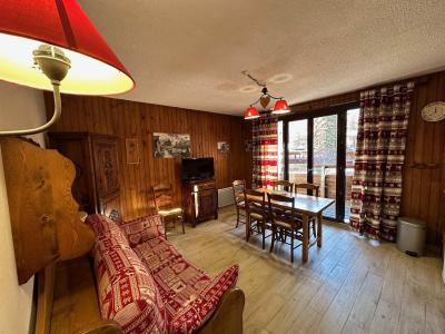 Rent in ski resort Studio sleeping corner 4 people (6) - Résidence Neige et Soleil  - Vars - Living room