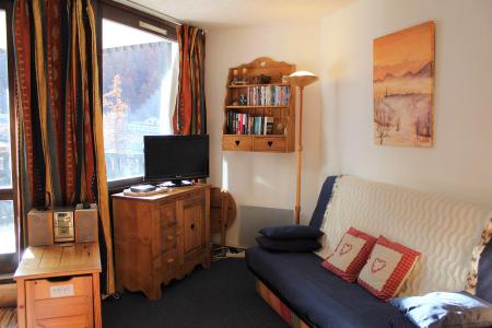 Rent in ski resort Studio cabin 6 people (409) - Résidence Ski Soleil - Vars