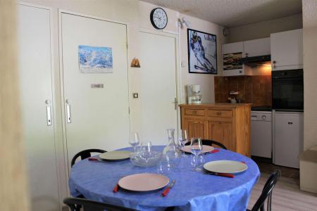 Ski verhuur Studio cabine 4 personen (419) - Résidence Ski Soleil - Vars - Woonkamer