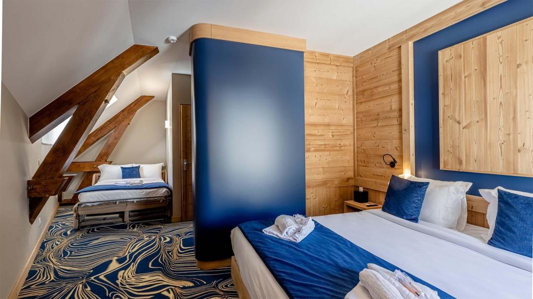 Rent in ski resort Hôtel Les Cimes - Vaujany - Bedroom