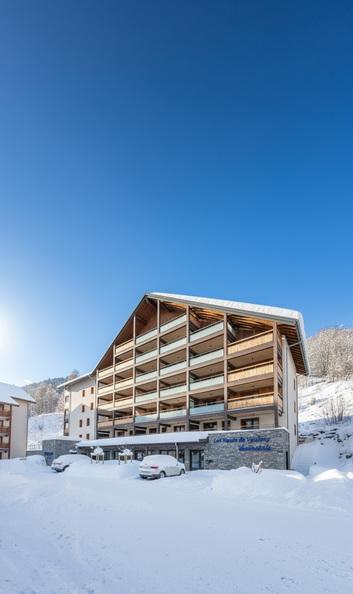 Location au ski Résidence Les Hauts de Vaujany - Vaujany - Extérieur hiver
