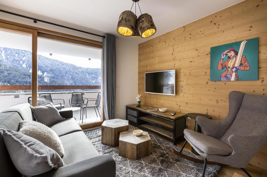 Rent in ski resort 3 room apartment 6 people (Premium) - Résidence Terresens Le Saphir - Vaujany - Apartment