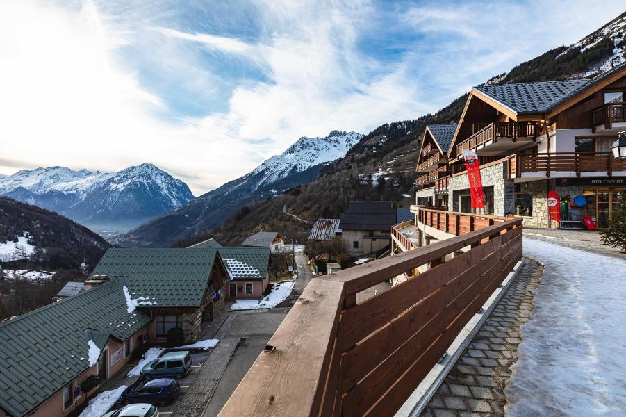 Vacances en montagne Résidence Terresens Le Saphir - Vaujany - Extérieur hiver