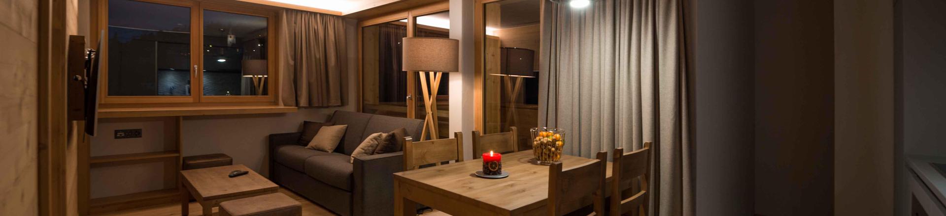 Rent in ski resort Résidence Swisspeak Resorts Vercorin - Vercorin - Living room