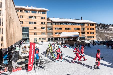 Ski verhuur Résidence Swisspeak Resorts Vercorin - Vercorin - Buiten winter