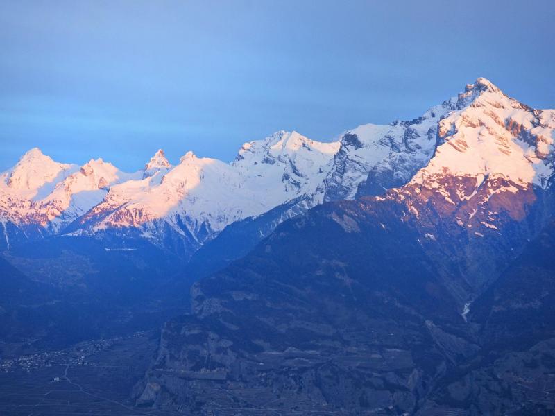 Vacanze in montagna Chalet CNY01 - Veysonnaz - Esteriore inverno