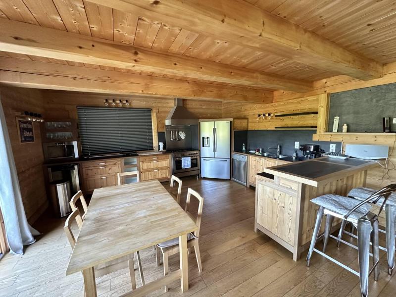 Rent in ski resort 4 room triplex chalet 10 people - Chalet Des Bois - Villard de Lans - Living room