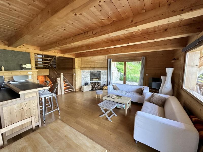 Rent in ski resort 4 room triplex chalet 10 people - Chalet Des Bois - Villard de Lans - Living room