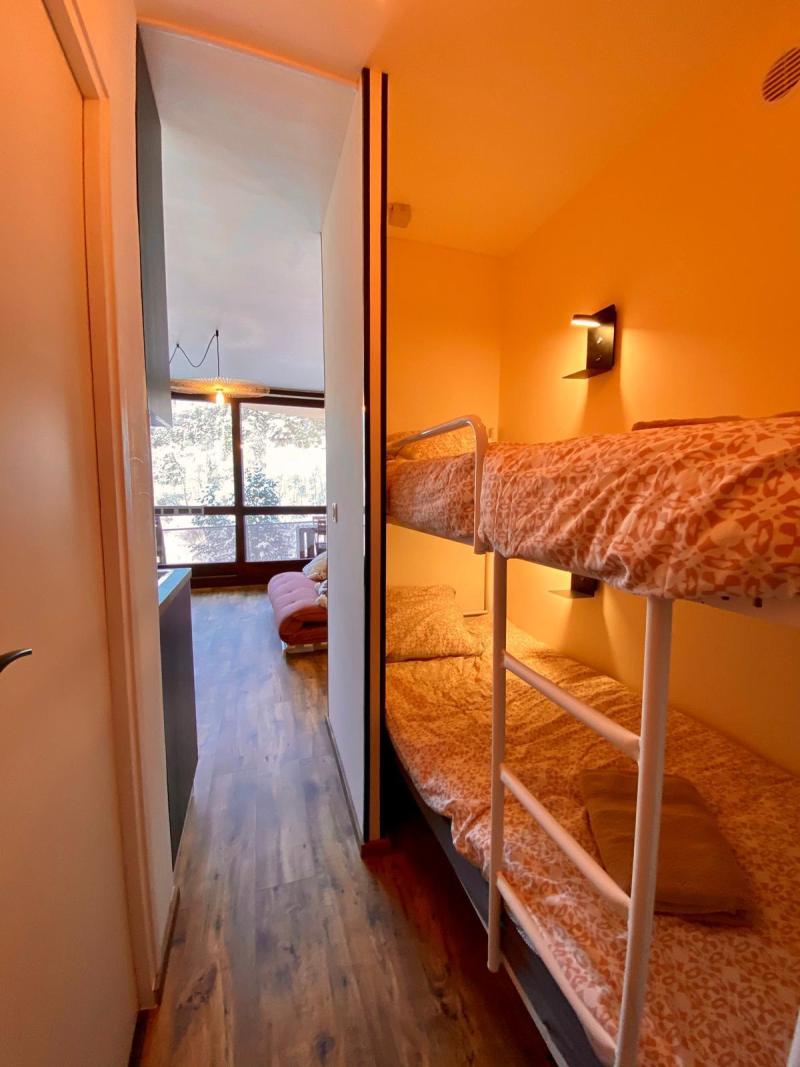 Rent in ski resort Studio cabin 4 people (501) - Résidence la Grande Moucherolle - Villard de Lans - Bedroom