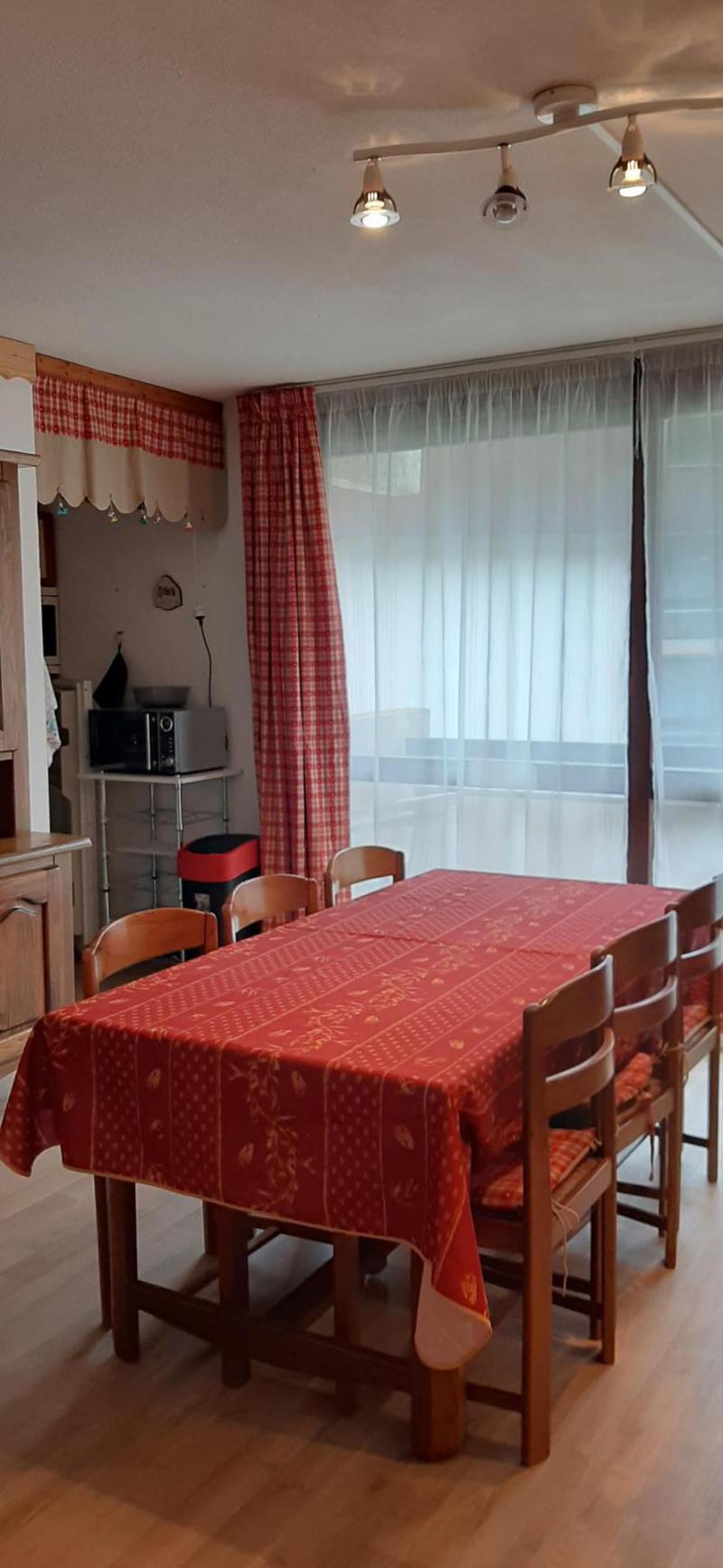 Rent in ski resort 2 room apartment 5 people (H49) - Résidence les Arolles - Villard de Lans - Living room