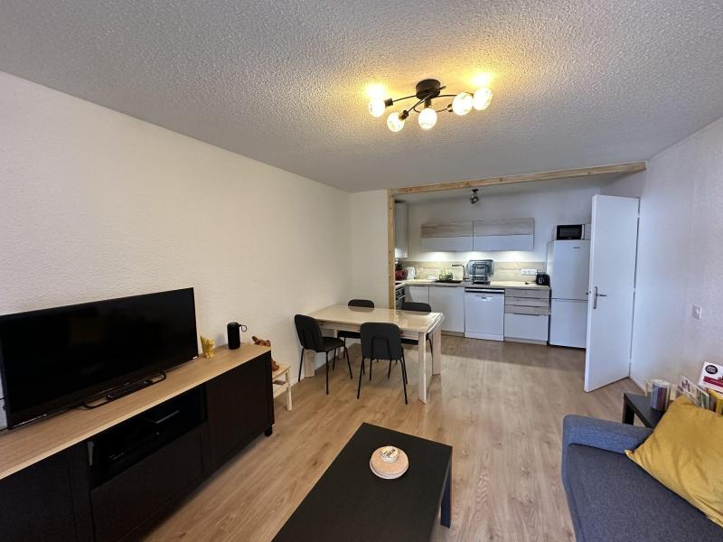 Rent in ski resort 2 room apartment 6 people (C2) - Résidence les Choucas - Villard de Lans - Living room