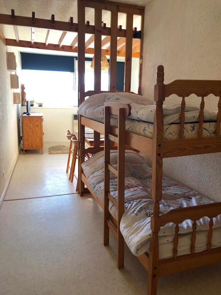 Rent in ski resort Studio sleeping corner 4 people (207T20) - Résidence les Glovettes - Villard de Lans - Bedroom