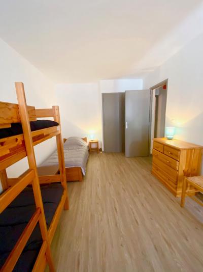 Rent in ski resort 3 room apartment 7 people (E94) - Résidence les Aloubiers - Villard de Lans - Apartment
