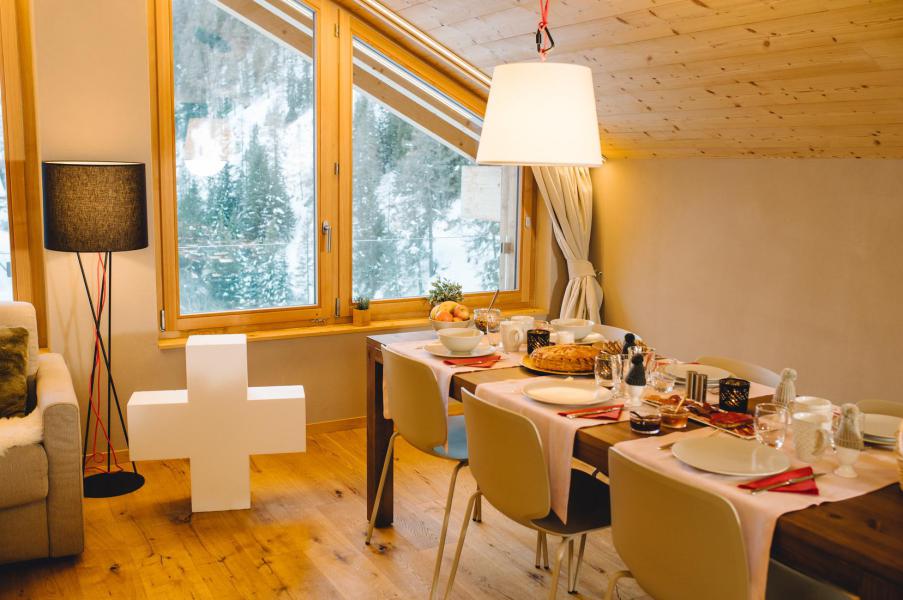 Location au ski Résidence Swisspeak Resorts Zinal - Zinal - Coin repas